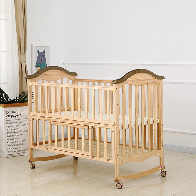 Multifunctional Solid Wood Newborn Baby Crib wholesale