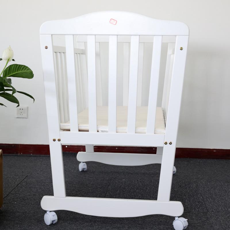 Unique Design White Newborn Baby Cradle