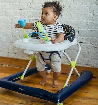 When Can A Baby Safely Use a Walker